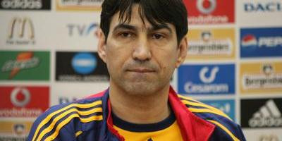 Piturca: &acirc;&euro;&oelig;Pe Muresan cred ca il convoc cu Franta&acirc;&euro;