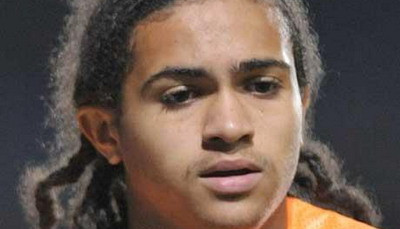 Lazarus a debutat la 15 ani in Anglia! Vezi cum: