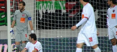 Ii batem pe Dinamo si la ei acasa!