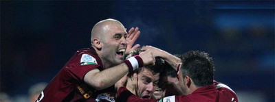 La Stampa:&acirc;&euro;Roma nu-si revine nici cu acesti modesti romani!&acirc;&euro;