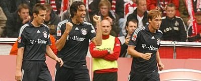 Site Bayern: Perfecti in aparare si Toni criminal in atac!
