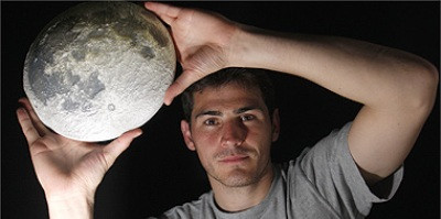 Peste 13.000 de voturi ca Iker Casillas sa devina Balonul de Aur