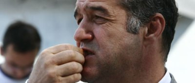 Becali, la un pas s-o incurce grav din cauza lui Semedo