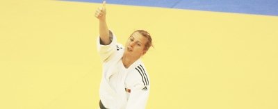 Alina Dumitru a petrecut de ziua ei la Olimpiada Oamenilor Obisnuiti