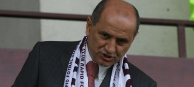 Copos: I-am lasat pe Grigore si Dica sa plece ca sa mai poata juca