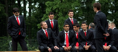 Sandu:&acirc;&euro;M-as bucura daca jucatorii l-ar convinge pe Piturca sa ramana la nationala!&acirc;&euro;