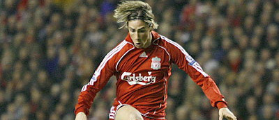 Ronaldo, ai grija! Te bate Torres!