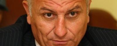 Cea mai tare concediere: Fane Stoica nu a fost dat afara, e in Delta la pescuit!