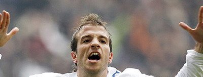 Super gol Van der Vaart! Real Madrid a invins fosta echipa a lui Toja!