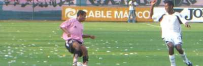 Vezi cel mai tare gol din "foarfeca"!