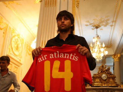 Super montaj: Toja, adus ca noul Cruyff