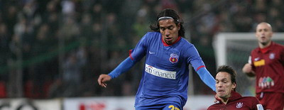 Dayro Moreno: Este o mandrie sa port numarul lui Dica: 10!