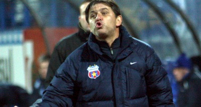 Ienei: Lacatus nu e lasat sa-si faca treaba