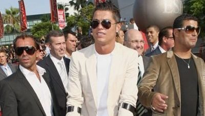 Cr. Ronaldo a dat peste 10.000 euro intr-o noapte pe alcool!