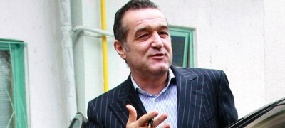 Radoi a innebunit la nationala!