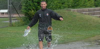 GALERIE FOTO: Rat a intrat la apa!