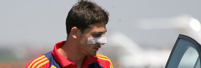 Fara masca, Radoi e out!