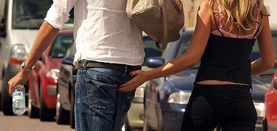 Poza zilei: Crouch prins in offside de Abbey Clancy!