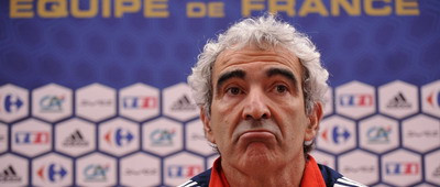 Francezii nu-l mai vor selectioner pe Domenech!