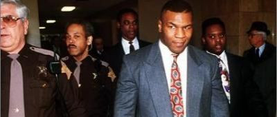 Mike Tyson acuzat ca a comandat doua omoruri!