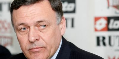 "Eu sunt presedintele CCA!"