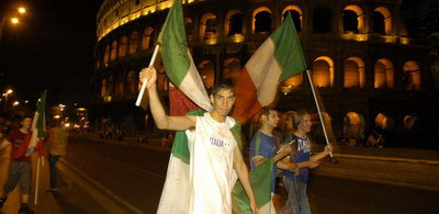 Romanii din Italia se tem sa vada meciul in centrul Romei!