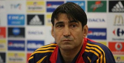 Piturca: Daca atacam cu Italia, ne-o luam si noi cum si-a luat-o Rusia