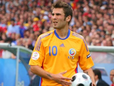 Trebuie sa fac o tara fericita