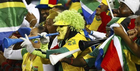 OFICIAL! Vuvuzelele nu vor fi interzise la Cupa Mondiala!