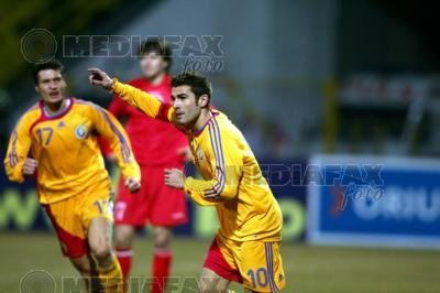 Mutu: Nu vreau sa ma iau la intrecere cu Hagi