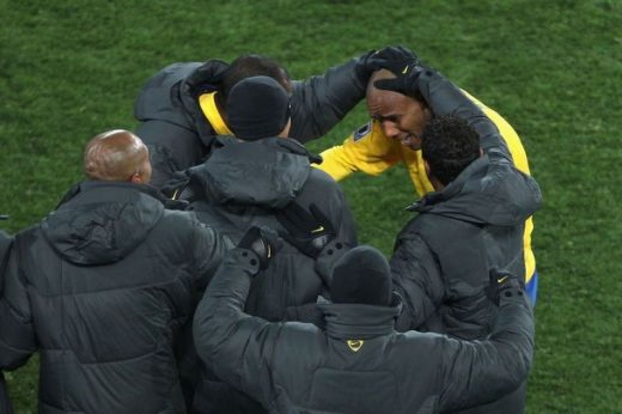 Brazilia, descatusata de super golul lui Maicon! Brazilia 2-1 Coreea de Nord! Vezi rezumat_35