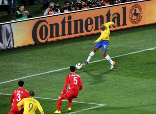 Brazilia, descatusata de super golul lui Maicon! Brazilia 2-1 Coreea de Nord! Vezi rezumat_36