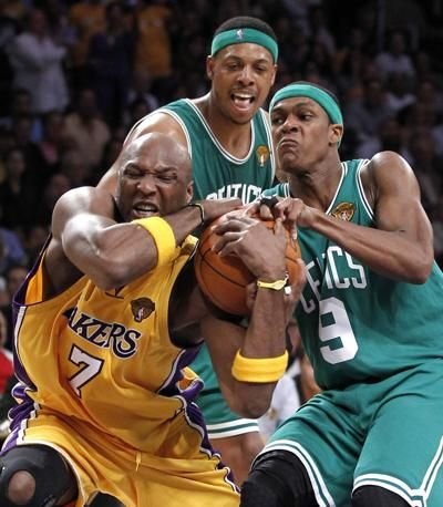 Lakers a batut Boston! Cel mai tare slam al finalei: Vezi care este scorul finalei VIDEO _4