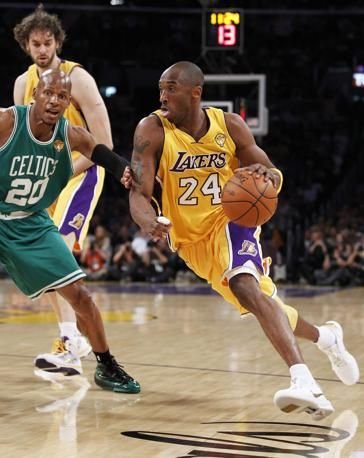 Lakers a batut Boston! Cel mai tare slam al finalei: Vezi care este scorul finalei VIDEO _10