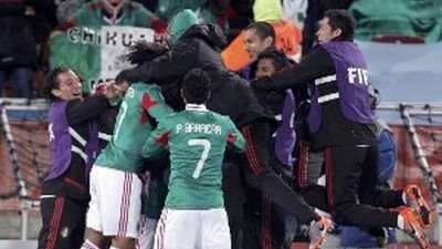 Tatal sau a demisionat ca sa-i vada golul la mondiale! Citeste povestea pustiului care a inghetat Franta!