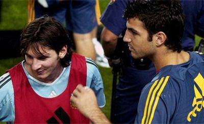 Ce SMS-uri i-a dat Messi lui Fabregas in Africa de Sud!