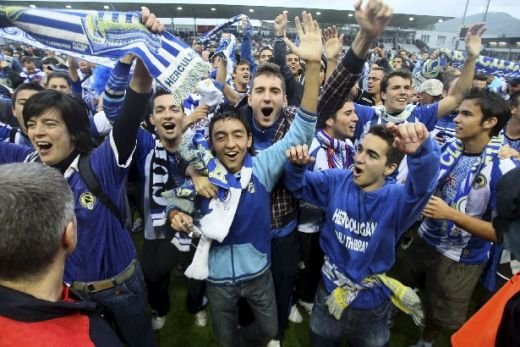 Danciulescu a promovat ca golgeter in Primera! Va da de Messi si Cristiano Ronaldo la anul! Trimite-i mesajul tau!_7