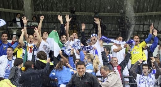 Danciulescu a promovat ca golgeter in Primera! Va da de Messi si Cristiano Ronaldo la anul! Trimite-i mesajul tau!_14