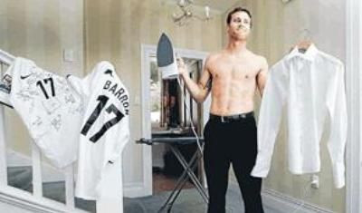 FABULOS! Culmea penibilului: un fotbalist care si-a luat concediu de la banca sa joace la Mondial a umilit Italia