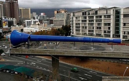 Cea mai tare GALERIE FOTO despre VUVUZELE_17