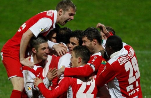 Dinamo&nbsp;va juca cu castigatoarea meciului dintre&nbsp;Lankaran si Balti!