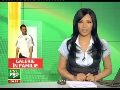 Florentin Petre cu iubita bulgaroaica si fosta sotie la meci: Am facut pariu cu ea ca Spania castiga mondialul!