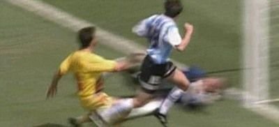 Omul care i-a dat gol Romaniei in meciul cu Argentina din 94 este asteptat de Mititelu la Craiova!
