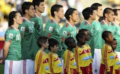 Uruguay si Mexic in optimile de finala! Mexic 0-1 Uruguay, vezi rezumatul:_3