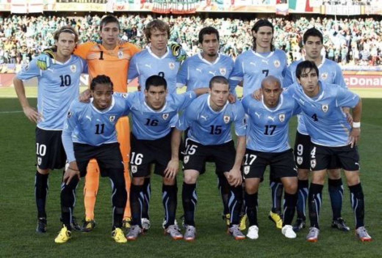 Uruguay si Mexic in optimile de finala! Mexic 0-1 Uruguay, vezi rezumatul:_4