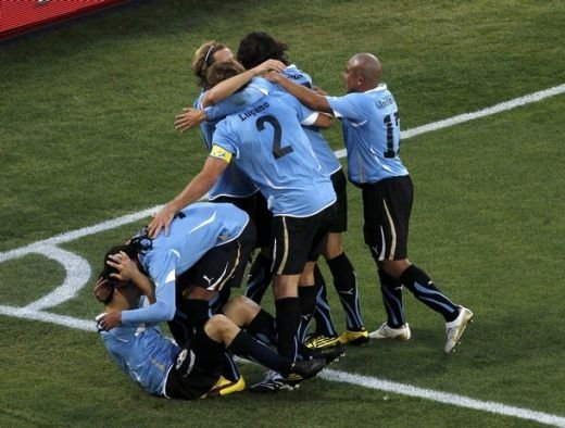 Uruguay si Mexic in optimile de finala!  Mexic 0-1 Uruguay, vezi rezumatul:_7