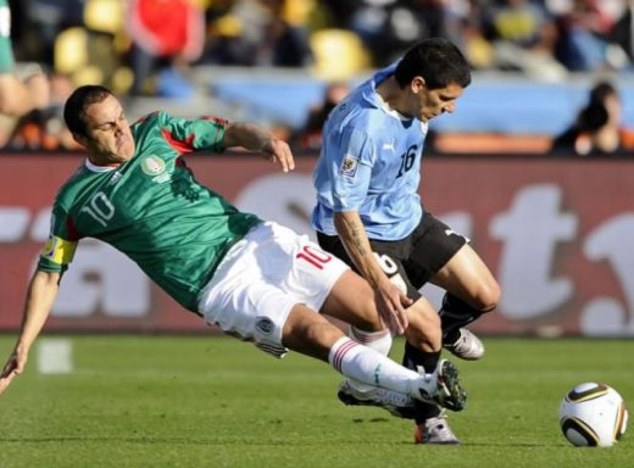 Uruguay si Mexic in optimile de finala! Mexic 0-1 Uruguay, vezi rezumatul:_10