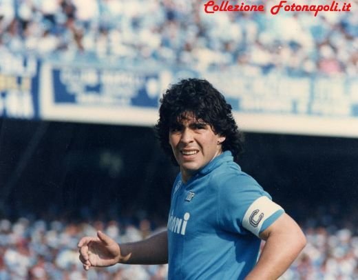 Maradona in tricoul Braziliei, 