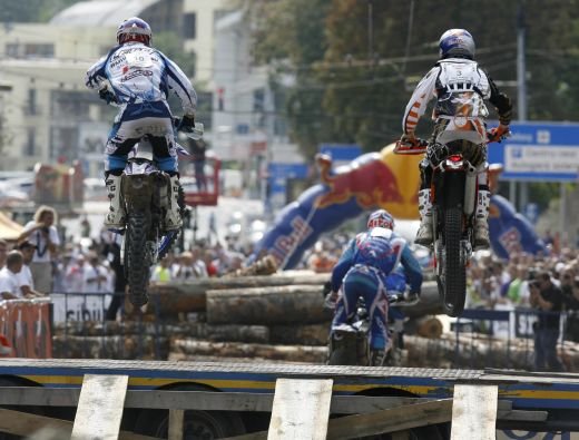 Cel mai periculos turneu de motociclism incepe AZI la Sibiu!_3