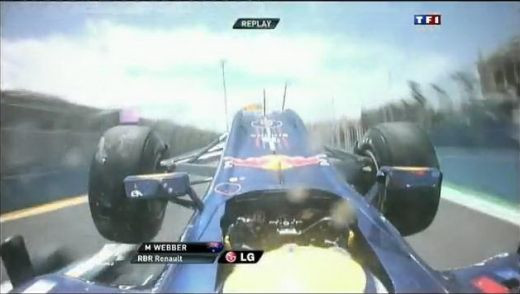 VIDEO Webber a decolat de pe pista cu 300 la ora! Accidentul sezonului in Formula 1!